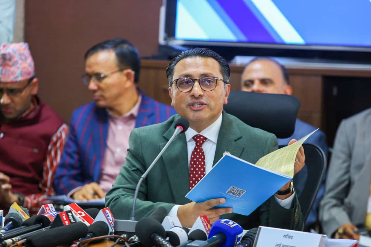 अर्थमन्त्री वाग्लेले भने : बजेटका आकार सानो र राज्यको क्षमता अनुसार सन्तुलित छ