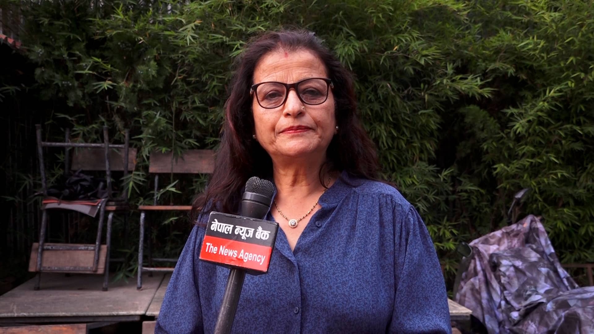 घटेको छैन गायिका यशोदाप्रति क्रेज, ‘दिन ढल्यो अँधेरी रातमा’ गीतले गुन्जिन्छ स्टेज