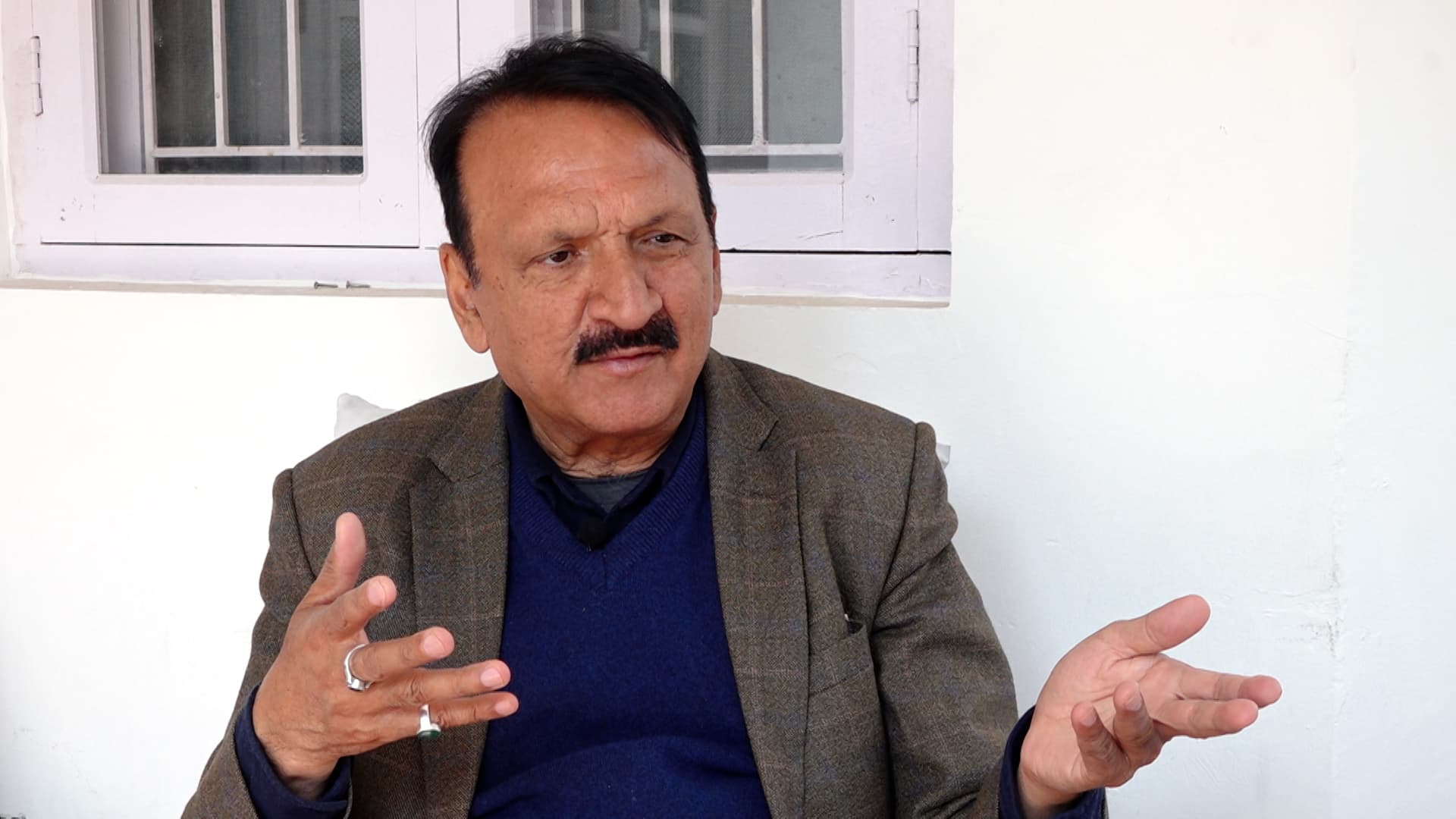 वैकल्पिक भनिएका शक्तिहरुको शिर–पुच्छर छैन : डा.प्रकाश शरण महत