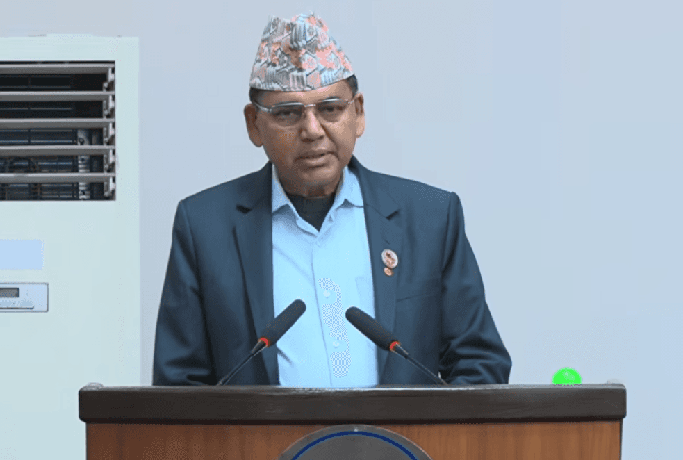 समाजवाद स्थापनाका लागि समृद्ध नेपाल सुखी नेपालीको अवधारणा नेकपा एमालेले अगाडी सारेको छः देवेन्द्र दाहाल
